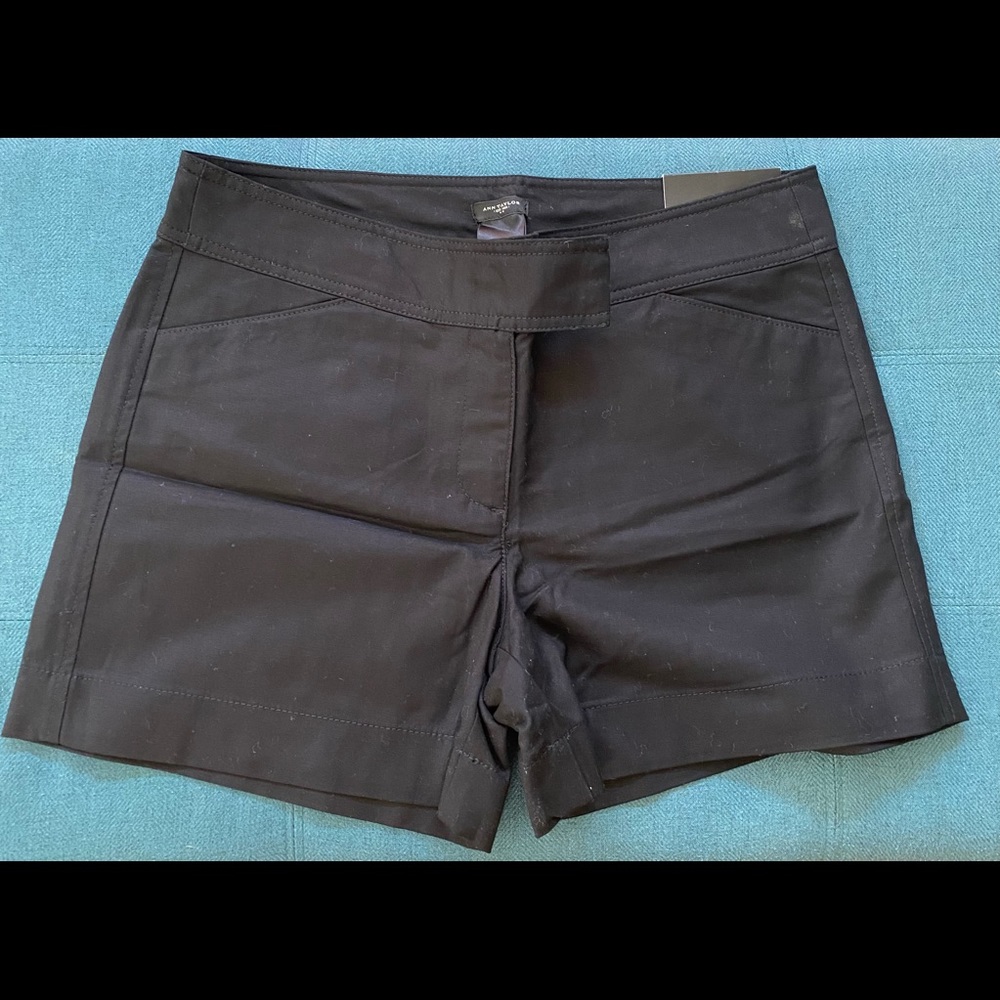 Ann Taylor shorts size 8 black